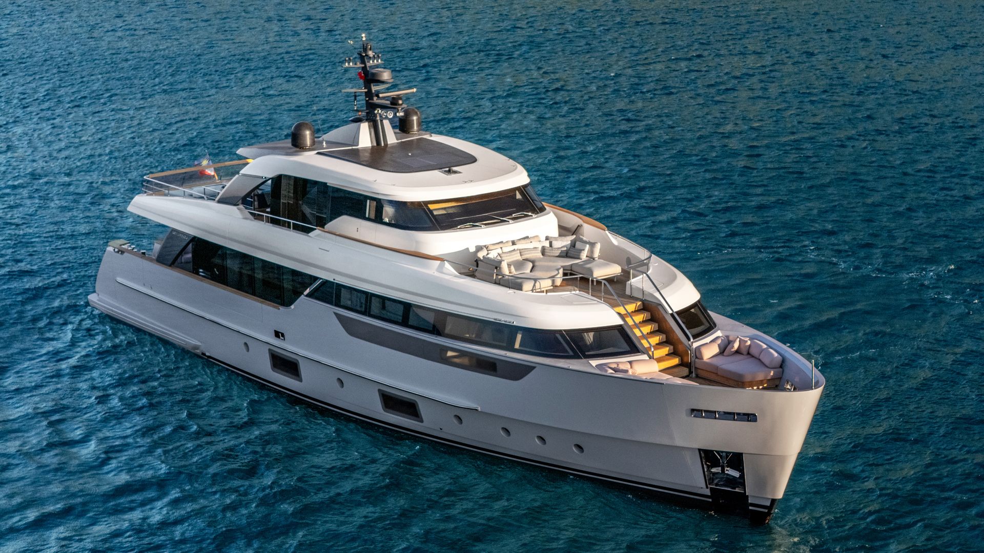 29m Sanlorenzo motor yacht Aisha rejoins market